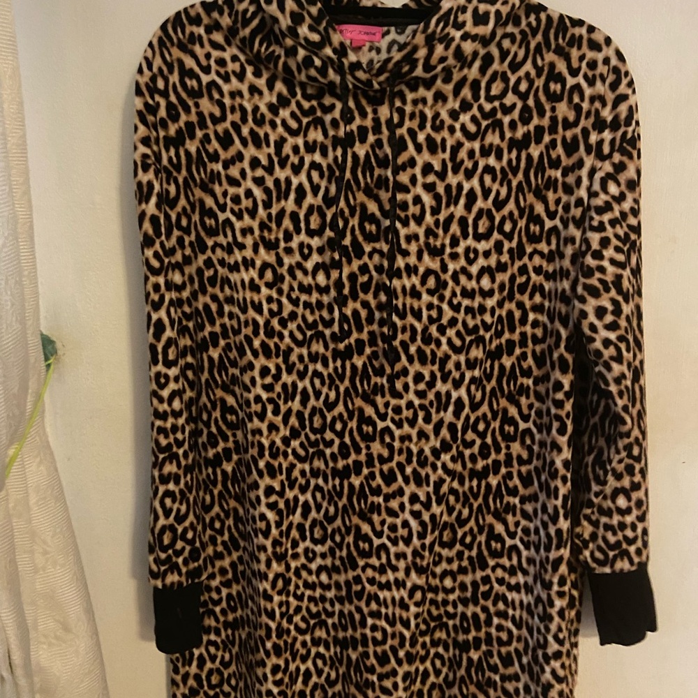 Betsey Johnson Leopard Print hoodie